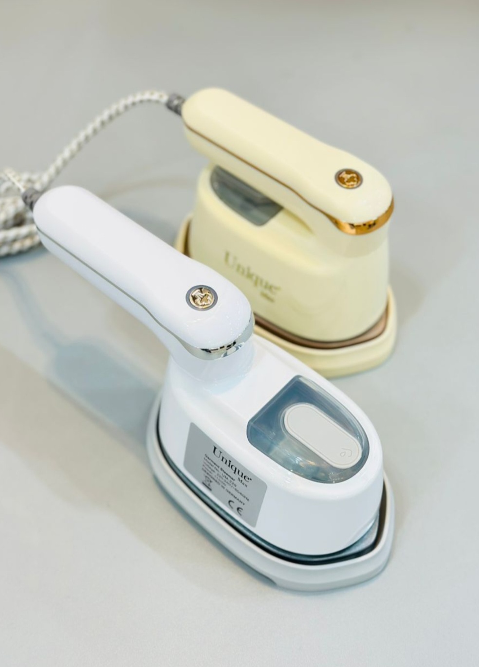 اتو مسافرتی یونیک مکس مدل UM-229